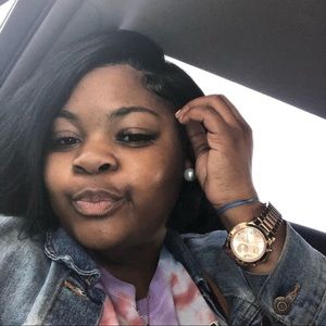 Meet your Posher, Malaya